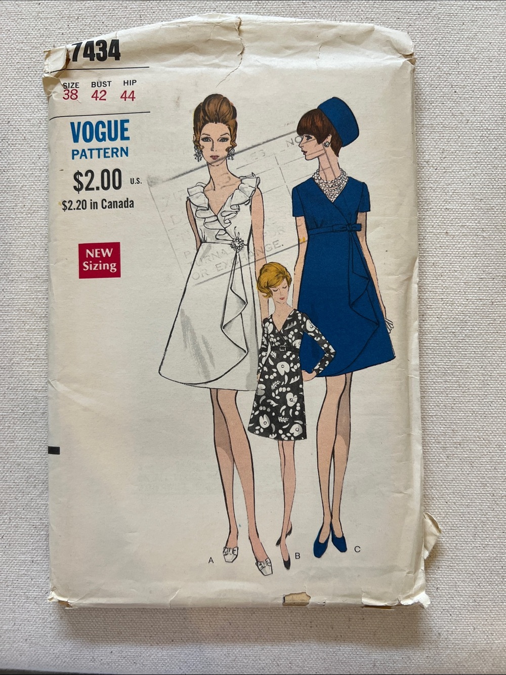 Vogue 7434 uncut 1960s Dress Pattern